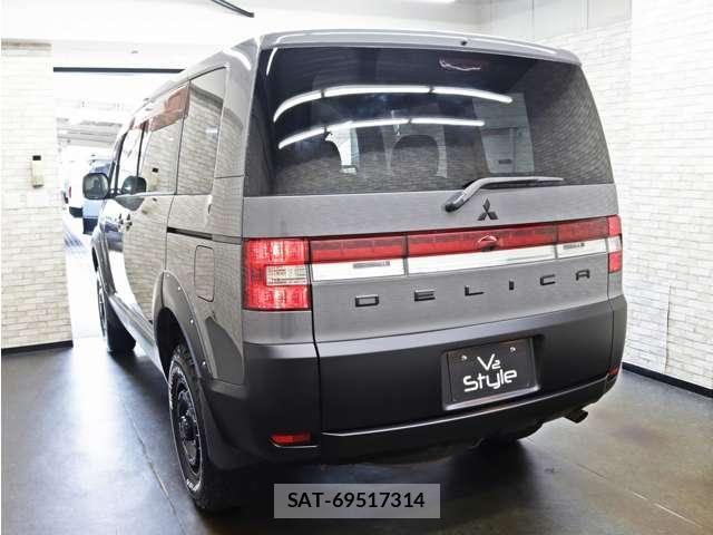 Mitsubishi DELICA 2011-09 8870822-17