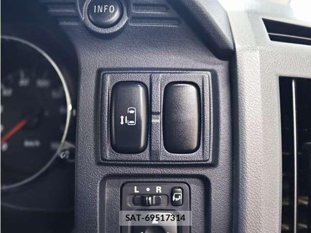 Mitsubishi DELICA 2011-09 8870822-28