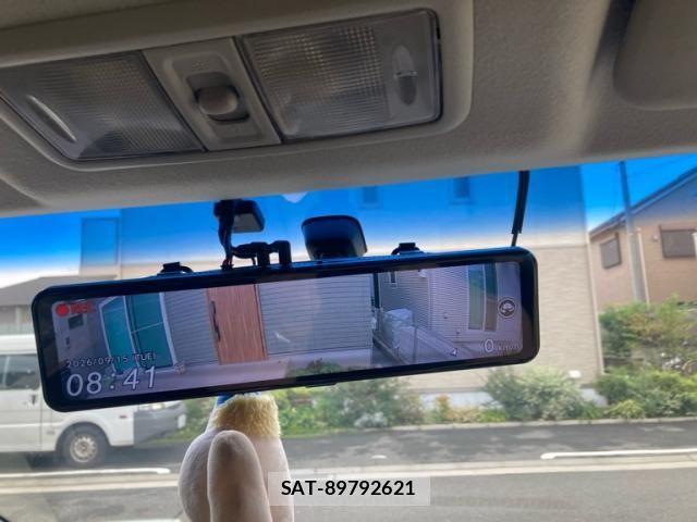 Mitsubishi DELICA 2014-01 8870823-16