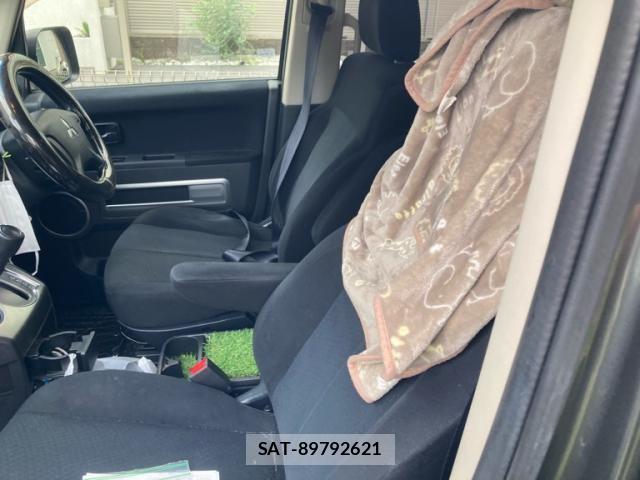 Mitsubishi DELICA 2014-01 8870823-18