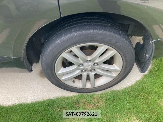 Mitsubishi DELICA 2014-01 8870823-7