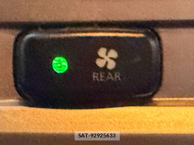 Mitsubishi DELICA 2011-05 8879467-13