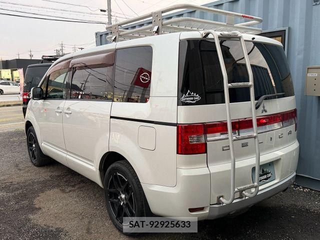 Mitsubishi DELICA 2011-05 8879467-1