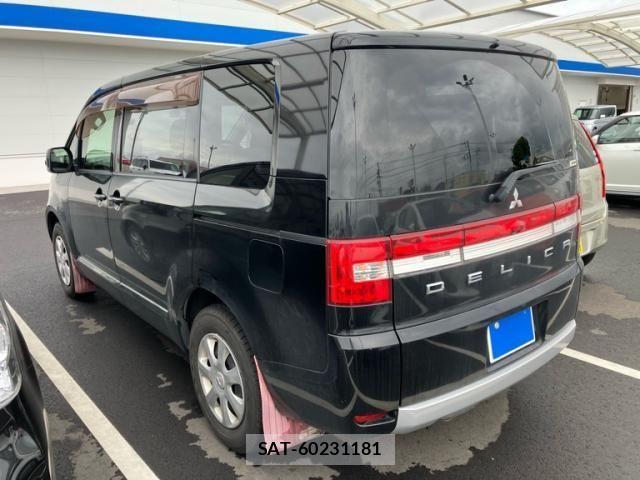 Mitsubishi DELICA 2013-09 8879470-3