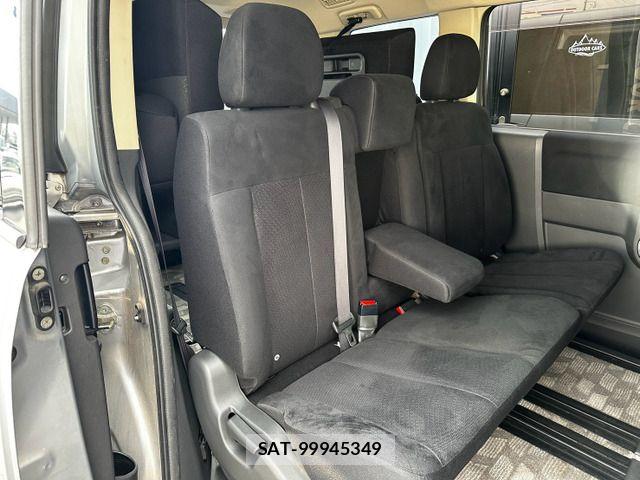 Mitsubishi DELICA 2014-07 8879468-12