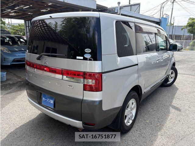 Mitsubishi DELICA 2011-08 8883523-2