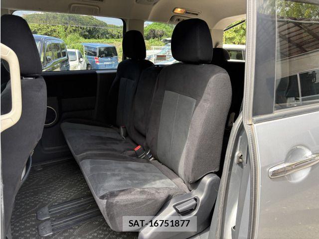 Mitsubishi DELICA 2011-08 8883523-4