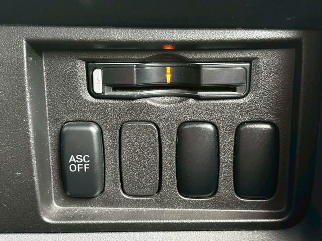 Mitsubishi DELICA 2010-01 1006789-9