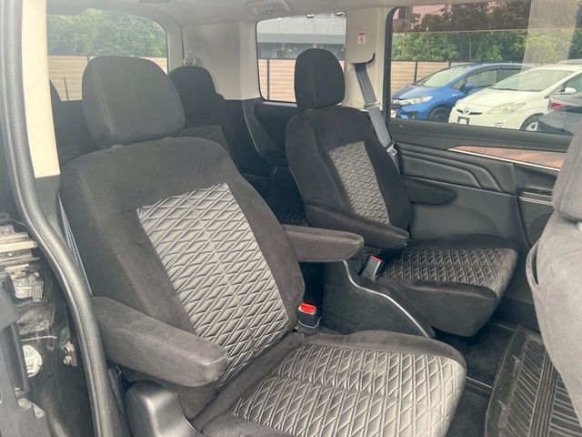 Mitsubishi DELICA 2019-03 1085189-16