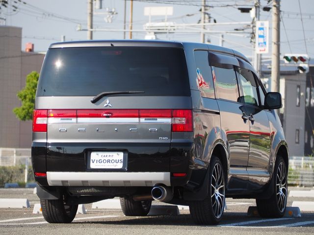 Mitsubishi DELICA 2013-12 1227712-12