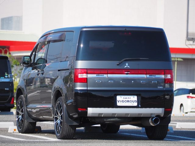 Mitsubishi DELICA 2013-12 1227712-2