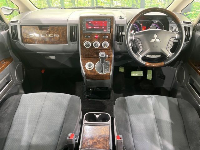 Mitsubishi DELICA 2009-03 1421716-1