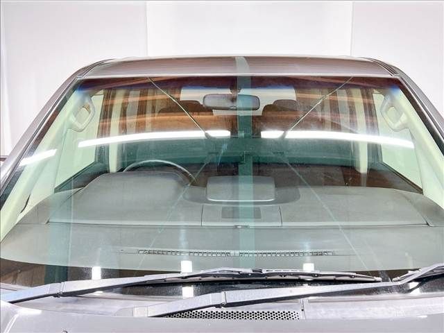 Mitsubishi DELICA 2018-05 1472065-19