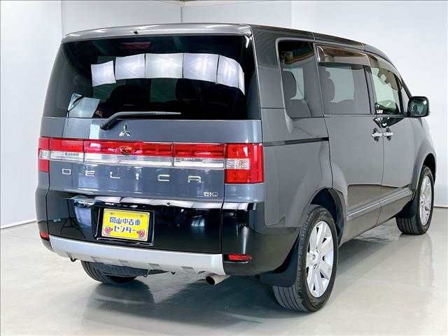 Mitsubishi DELICA 2018-05 1472065-4