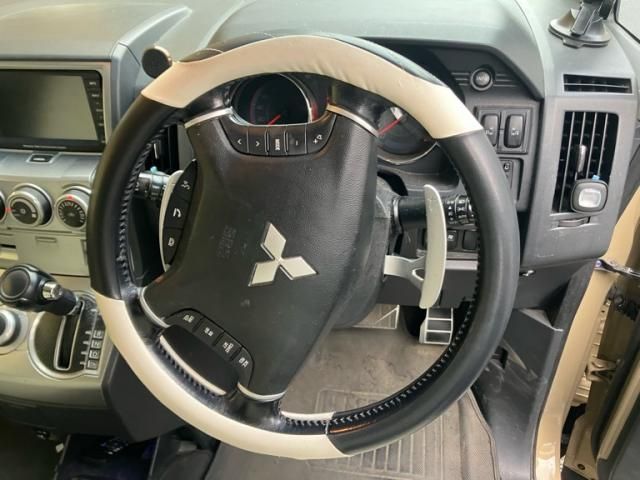 Mitsubishi DELICA 2008-03 1472052-15