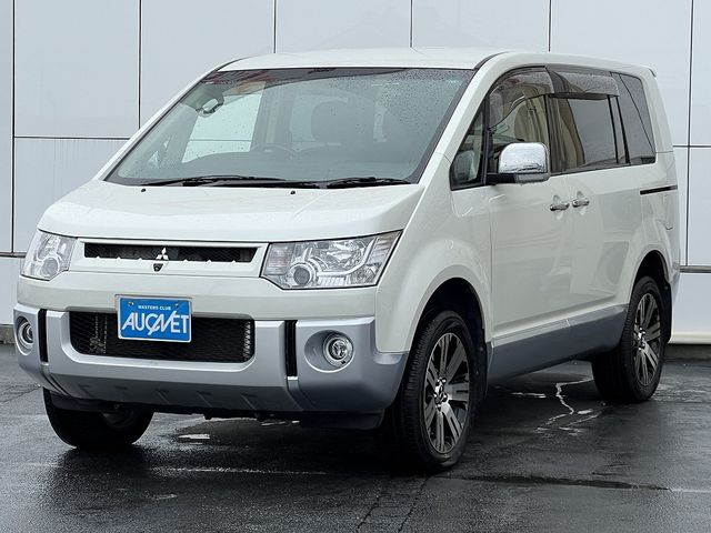 Mitsubishi DELICA 2011-02 1488988-0