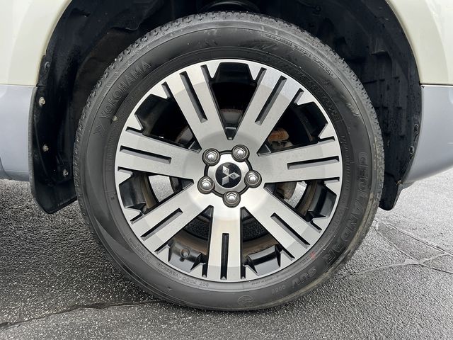 Mitsubishi DELICA 2011-02 1488988-26