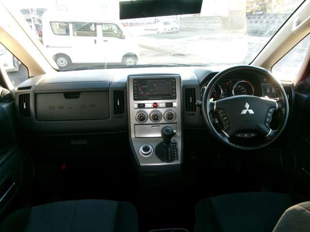 Mitsubishi DELICA 2010-09 1544522-8