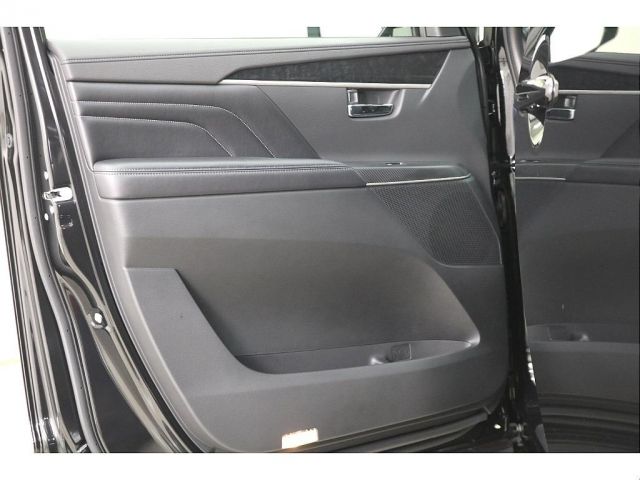 Mitsubishi DELICA 2025-01 1624465-17