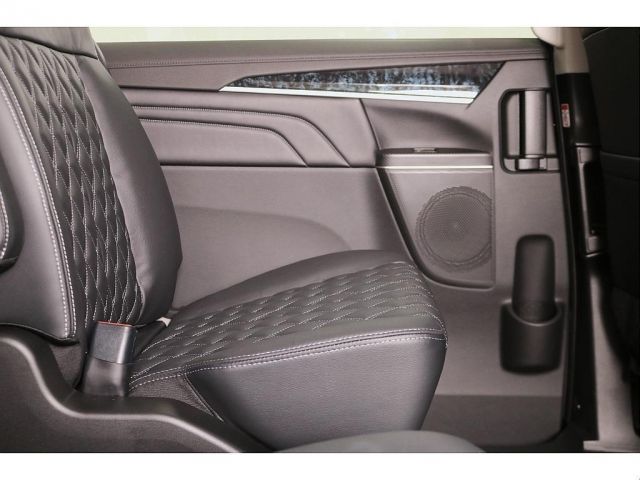 Mitsubishi DELICA 2025-01 1624465-18