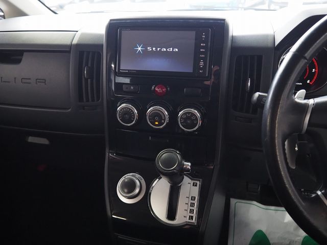 Mitsubishi DELICA 2014-11 2099186-26
