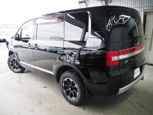 Mitsubishi DELICA 2014-11 2099186-3