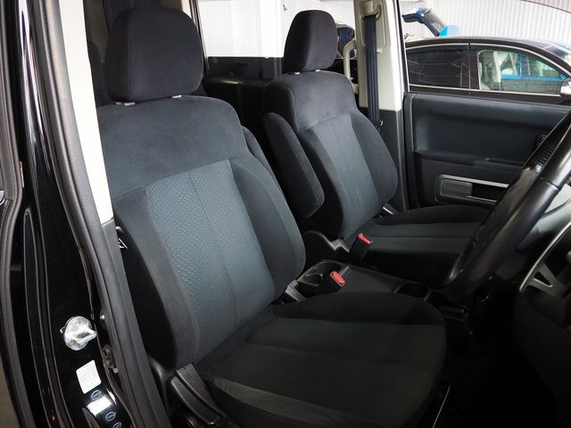Mitsubishi DELICA 2014-11 2099186-7