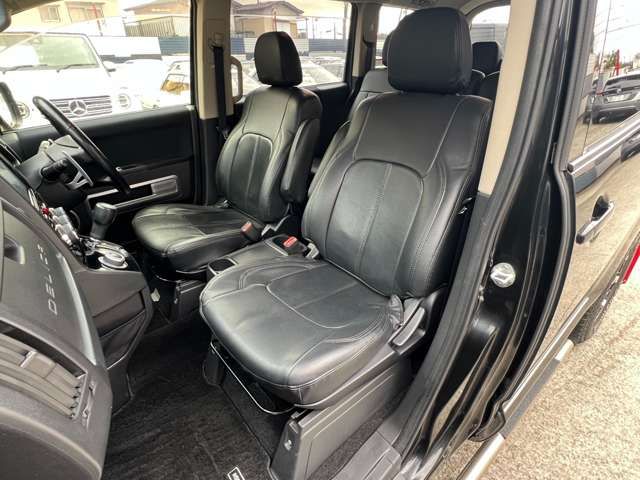 Mitsubishi DELICA 2014-04 2208162-9