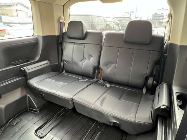 Mitsubishi DELICA 2014-04 2208162-16