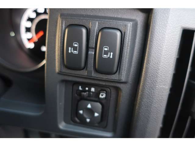 Mitsubishi DELICA 2015-08 2663426-18