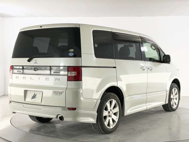 Mitsubishi DELICA 2012-03 3372161-5