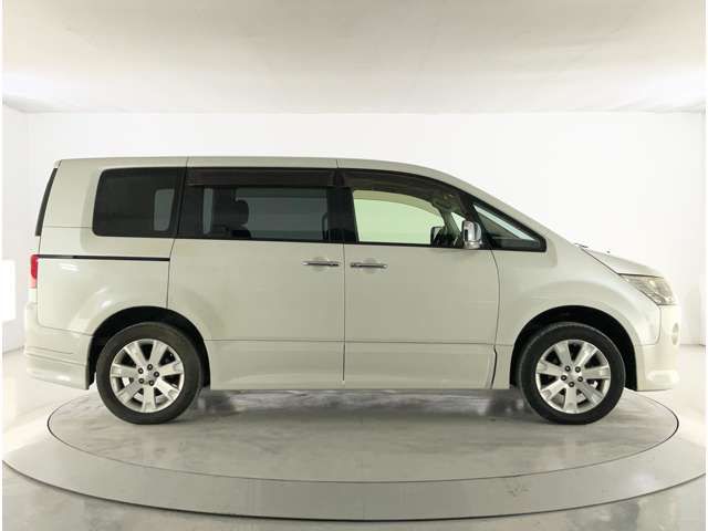 Mitsubishi DELICA 2012-03 3372161-6