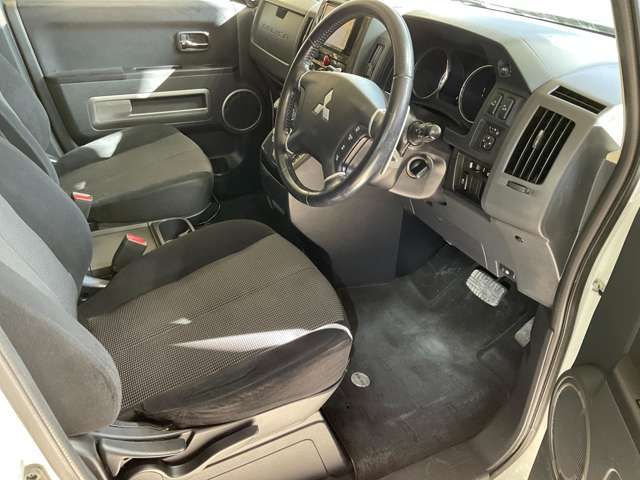 Mitsubishi DELICA 2012-03 3372161-14