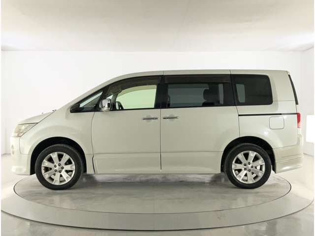 Mitsubishi DELICA 2012-03 3372161-2
