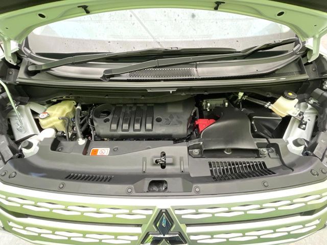 Mitsubishi DELICA 2024-08 3667016-17