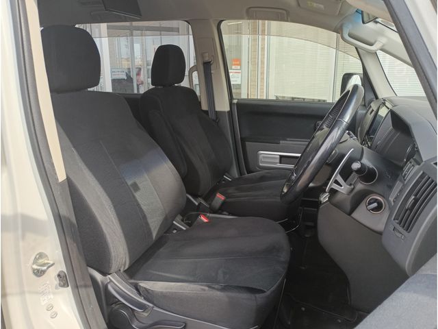 Mitsubishi DELICA 2016-03 3667220-1