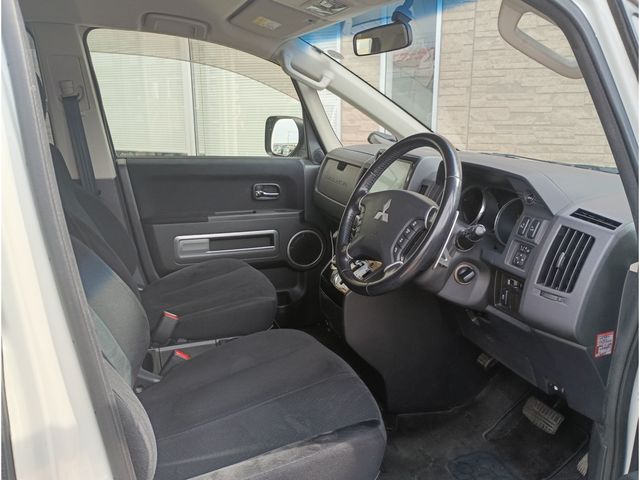 Mitsubishi DELICA 2016-03 3667220-6