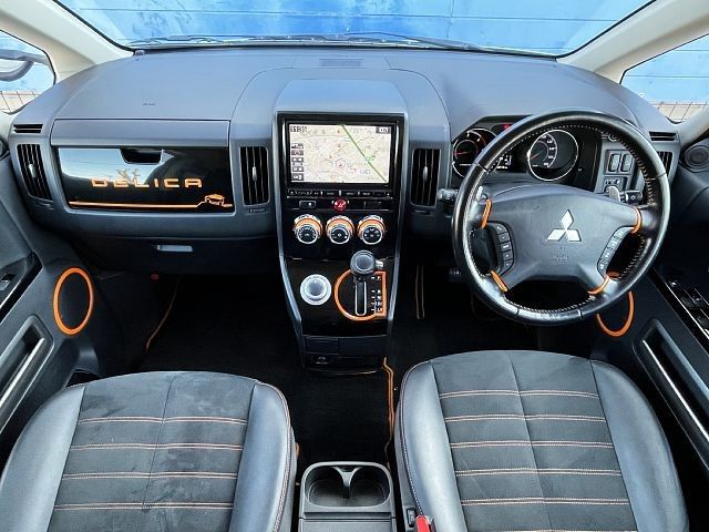 Mitsubishi DELICA 2017-05 3714004-1