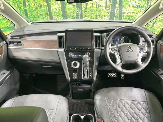 Mitsubishi DELICA 2024-06 3713994-1