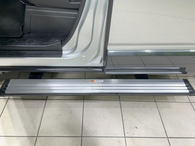 Mitsubishi DELICA 2024-06 3713994-4