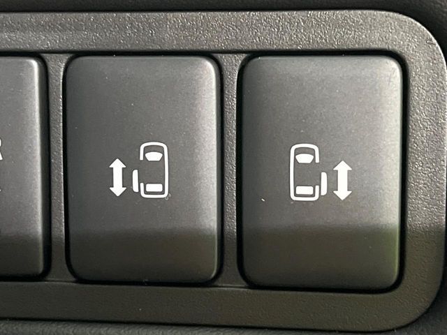 Mitsubishi DELICA 2024-06 3713996-6