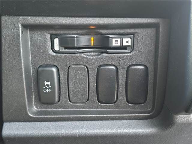 Mitsubishi DELICA 2011-07 3767823-12