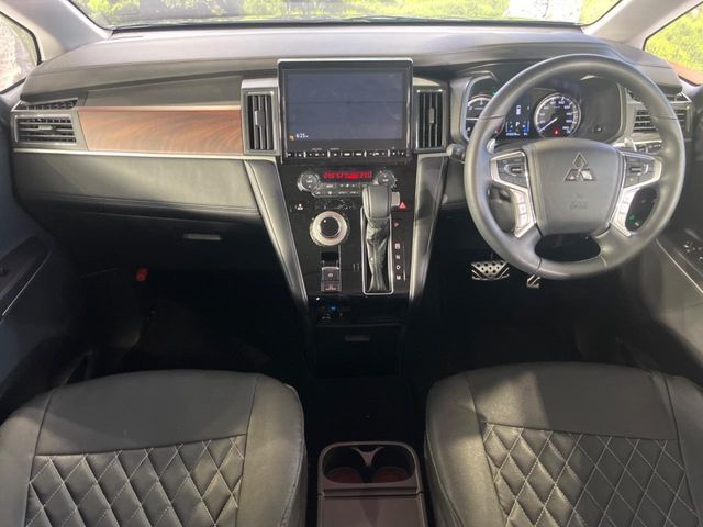 Mitsubishi DELICA 2024-06 3904992-1