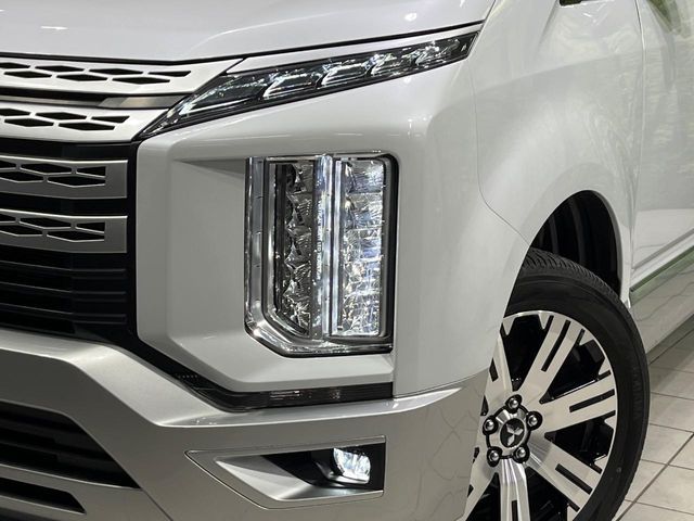 Mitsubishi DELICA 2024-08 3905037-12