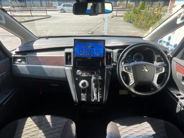 Mitsubishi DELICA 2024-06 3933869-1