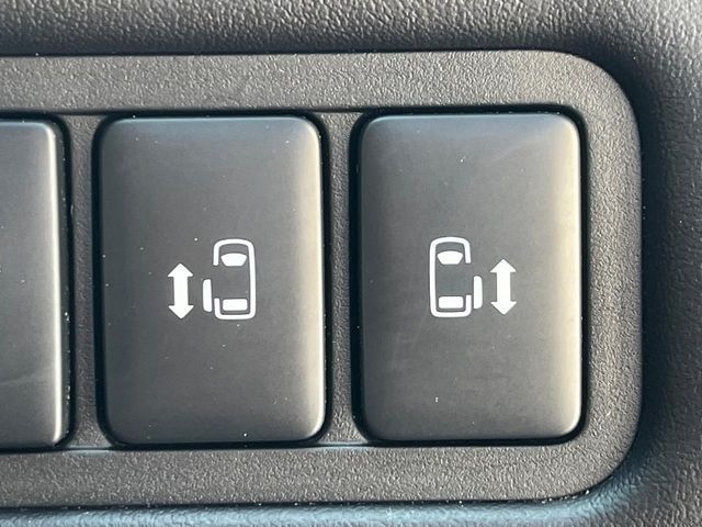 Mitsubishi DELICA 2024-06 3933869-4