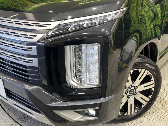 Mitsubishi DELICA 2024-03 4041054-12