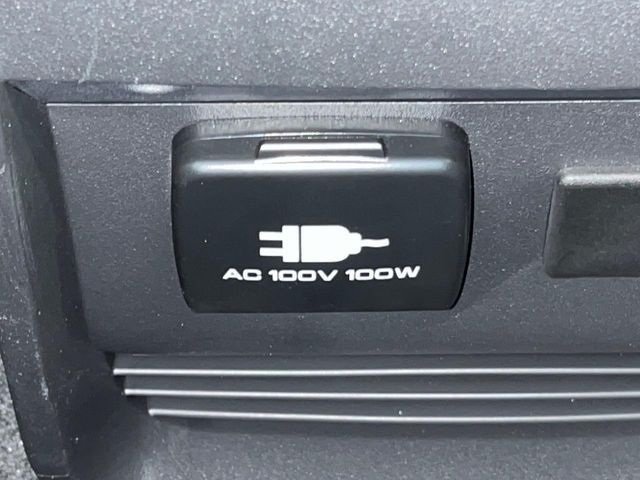 Mitsubishi DELICA 2024-03 4041054-6