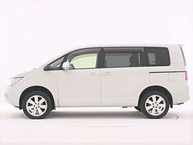 Mitsubishi DELICA 2016-09 4041077-2