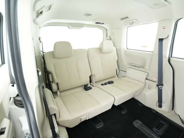 Mitsubishi DELICA 2016-09 4041077-5